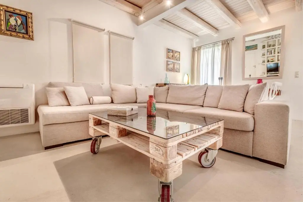 Corfu House of Art Suite - Anemomylos