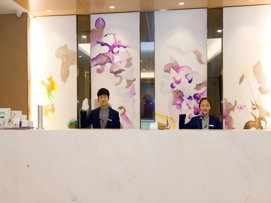 Lavande Hotels·Guangzhou North Railway Station