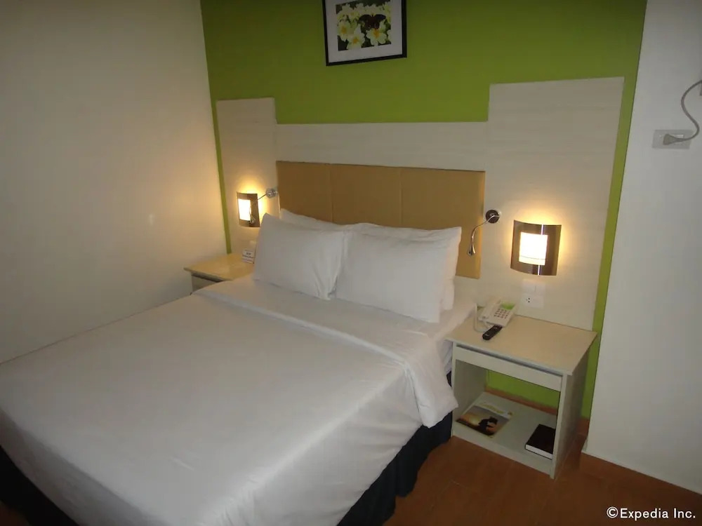 ZEN Rooms Hamersons Cebu