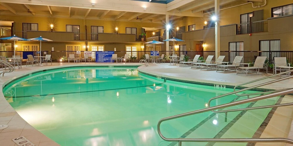 Hotel Holiday Inn Mansfield - Foxboro