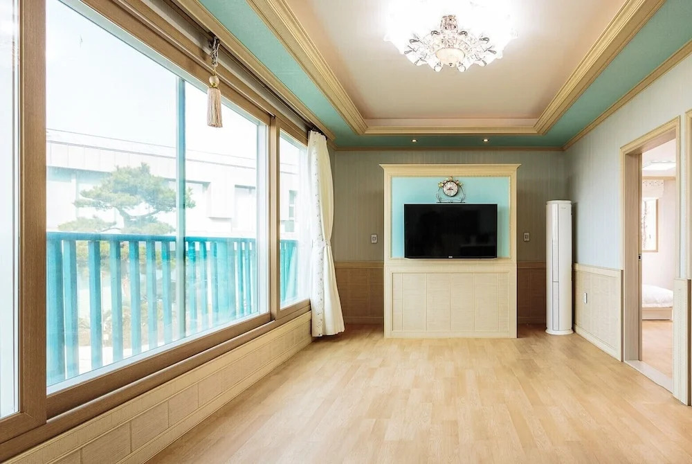 Healing Palace Pension