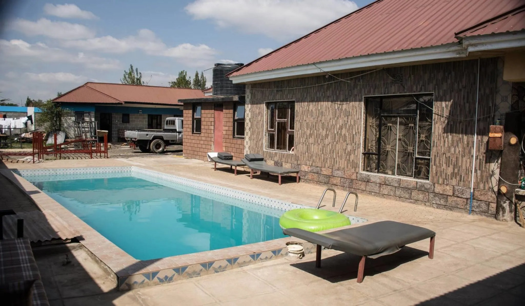 Lionsgate Hostel