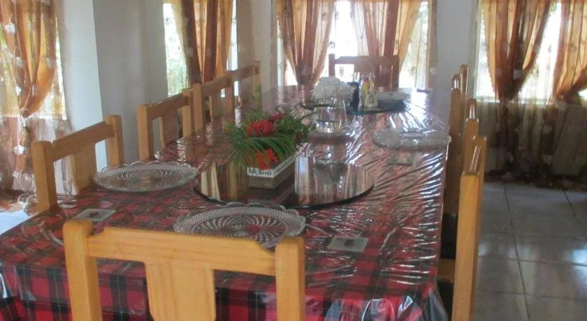 Tunas Lodge