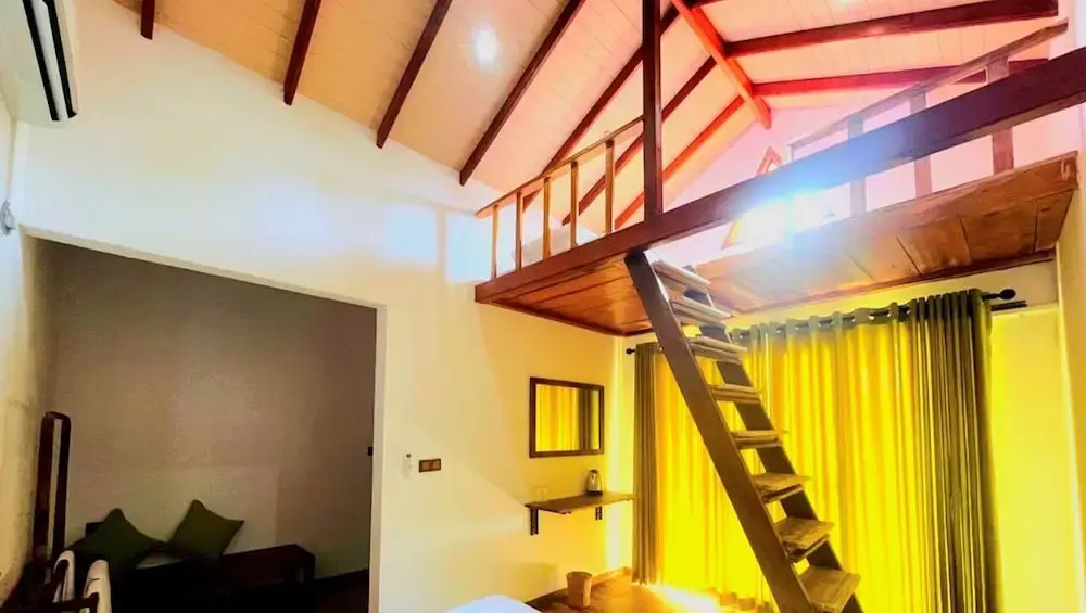 Wild Waves Kumana Safari & Surf Resort Hotel - Panama Near Arugam Bay