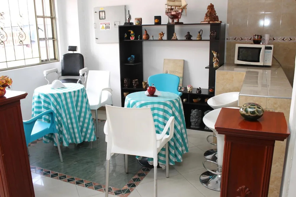 Hotel Travel Empresarial