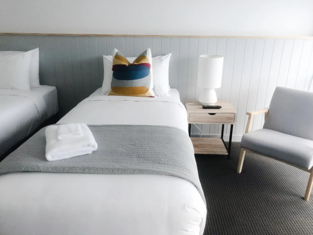 Atwood Motor Inn