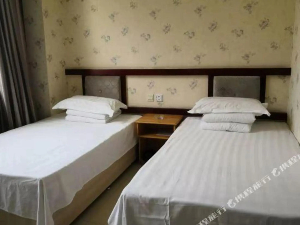 Baihequan Hotel