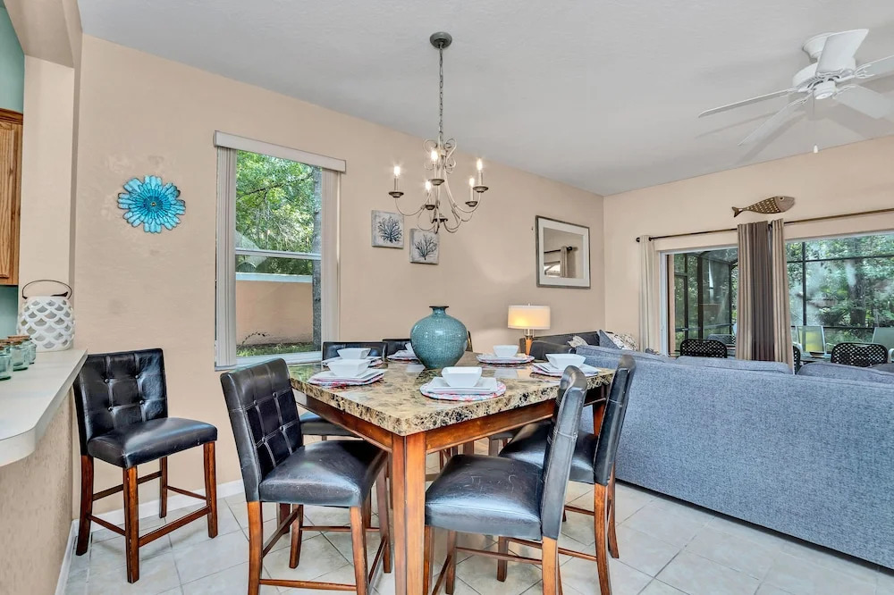 Charming Home With Private Balcony, 4 Miles From Disney! CDC Standards #4ro785