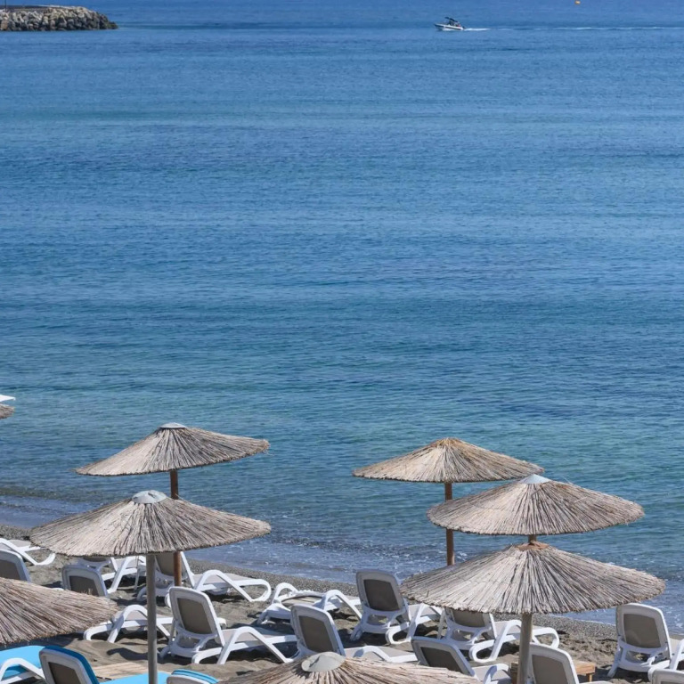 Azure Mare Hotel