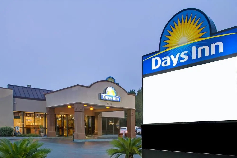 Days Inn Charleston- Airport Coliseum