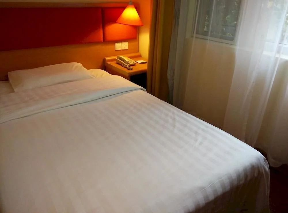 Home Inn Guiyang Cinanmen