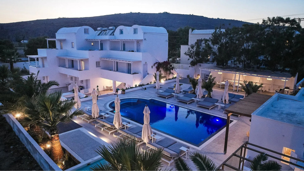 Petri Suites