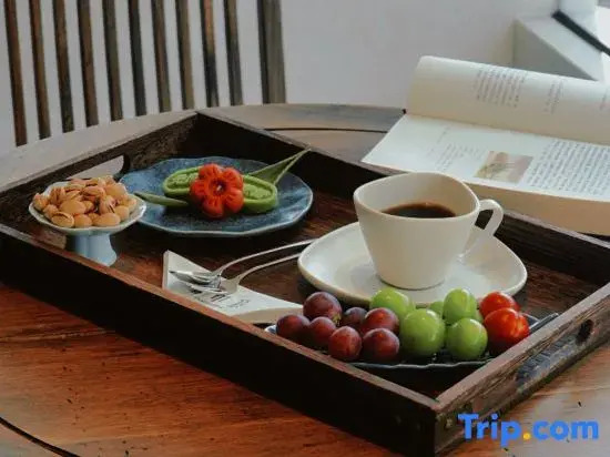 Zhenyuan Jiangshanju · Jiangshang Chunshan Scenic Homestay