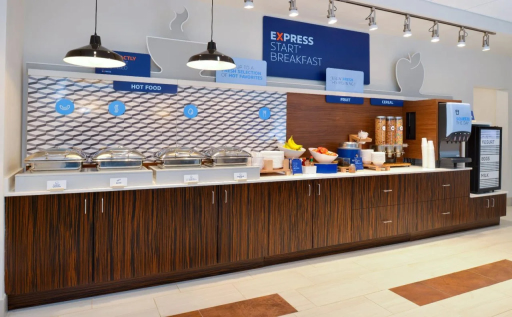 Holiday Inn Express & Suites - Ottumwa by IHG