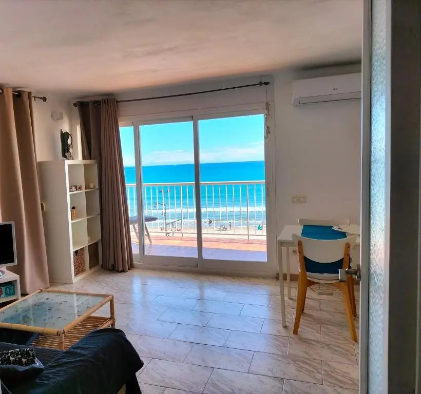 Apartamento 1ª linea de playa - Port Aventura