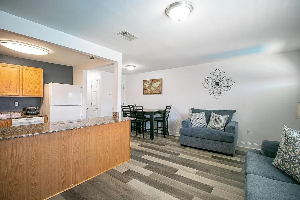 Oak Shores 126