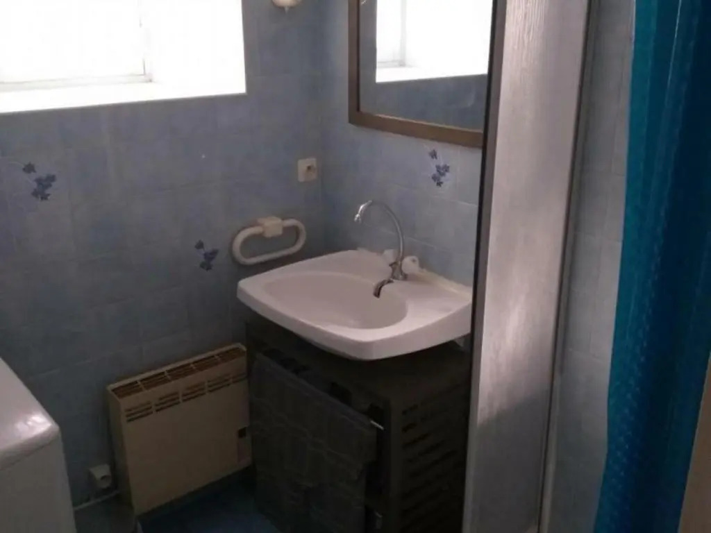 Gîte Saint-Jean-Saint-Germain, 4 pièces, 6 personnes - FR-1-381-52