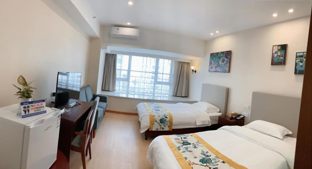 Yanzhoufu Apartment Hotel