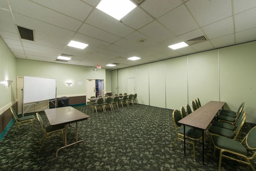 Vacation Inn Phoenix