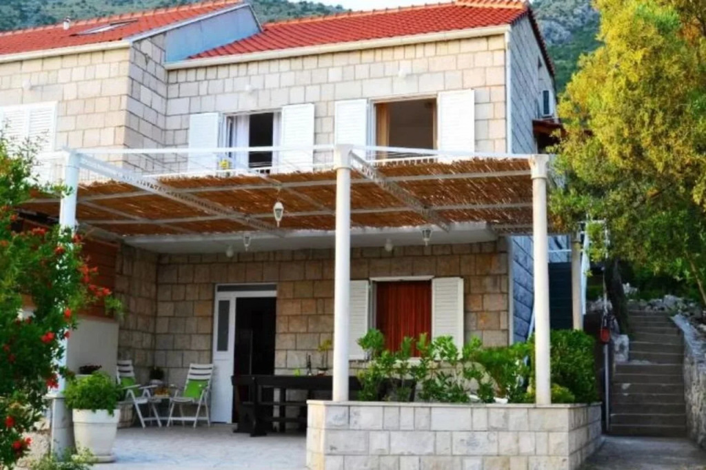 Apartments Lina