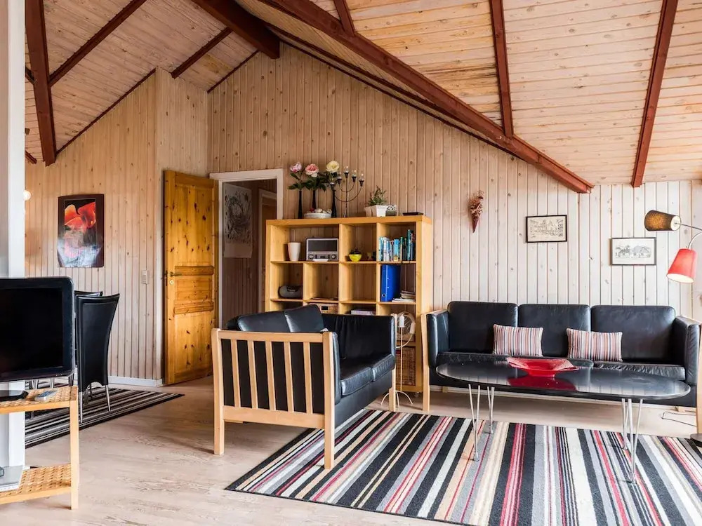 6 person holiday home in Hvide Sande
