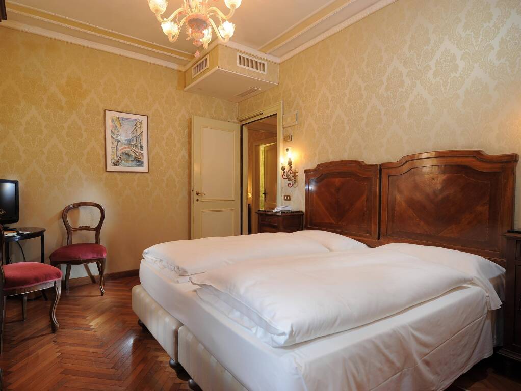 Hotel Flora, Venice Image 15