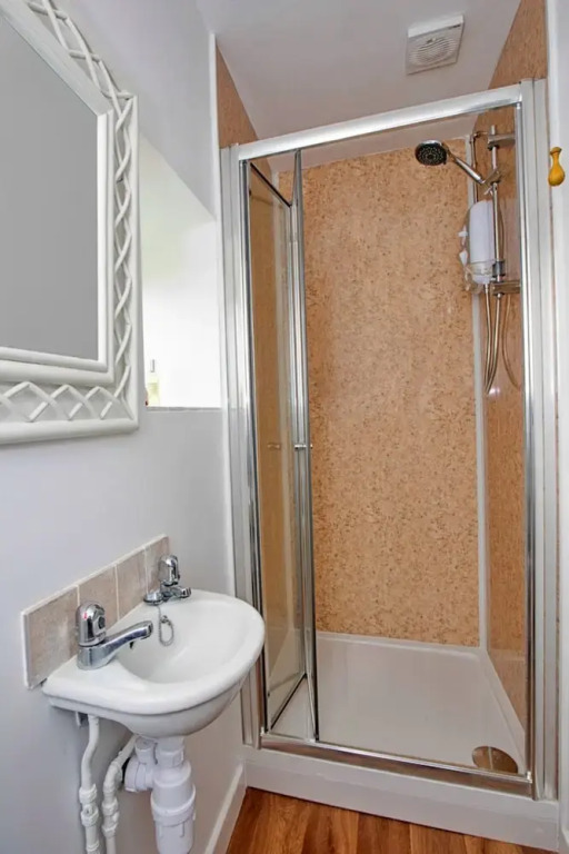 Pet-friendly Cottage in Belsay, No Deposit