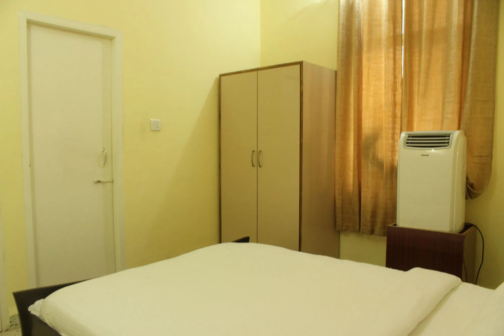 Nunes Homes by OYO Rooms
