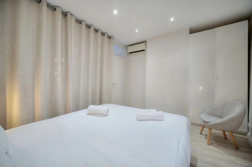 Elegant Duplex 5 Chambres Plages DU Midi A5b003
