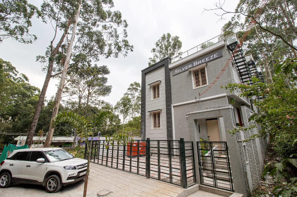 Livgrand Hotel Silver Breeze Yercaud