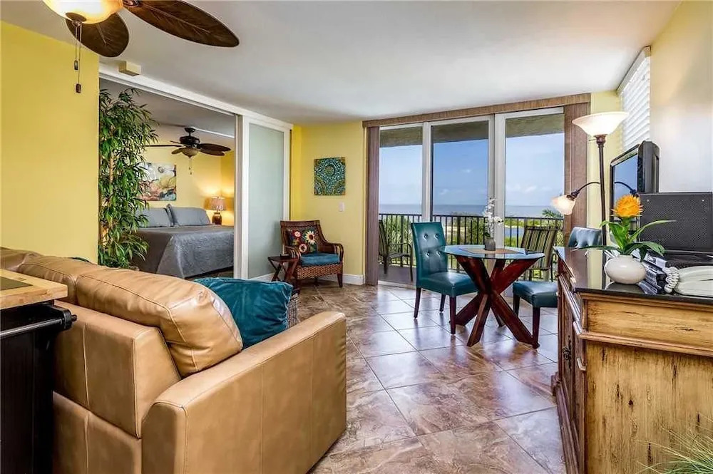 Estero Beach & Tennis 305B - One Bedroom Condo