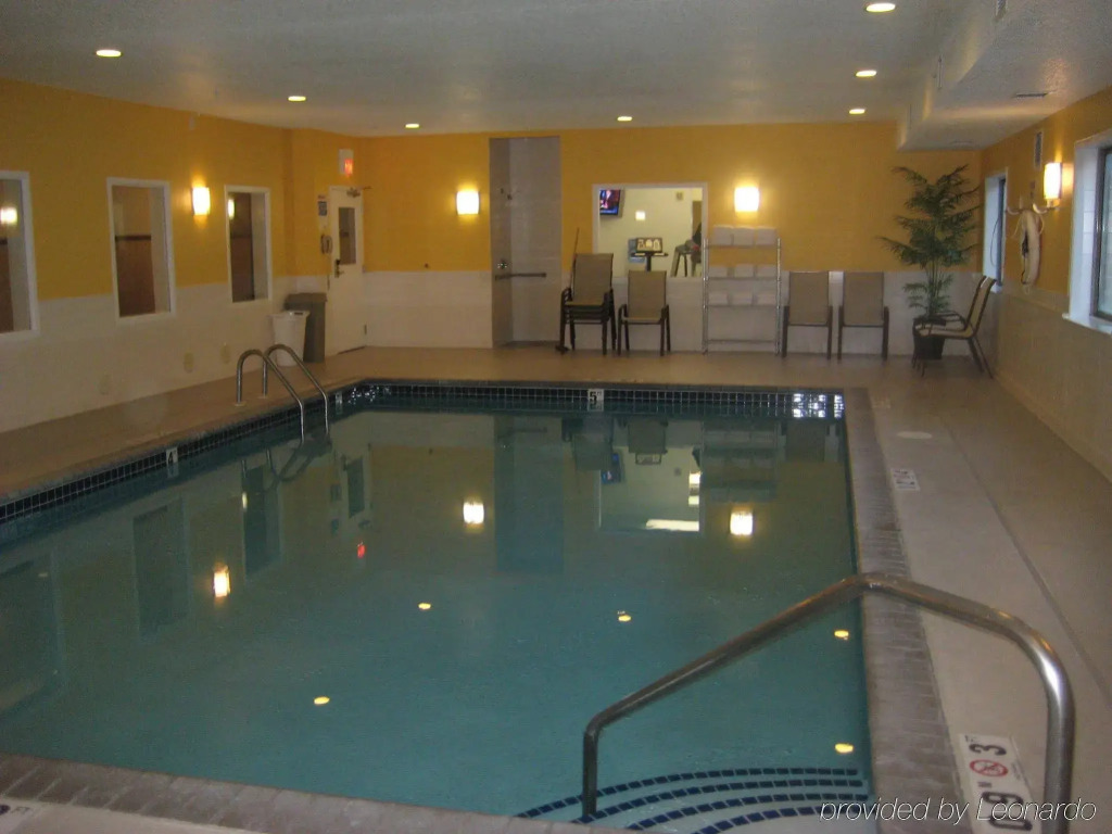 Holiday Inn Express Hotel & Suites St. Paul - Woodbury by IHG