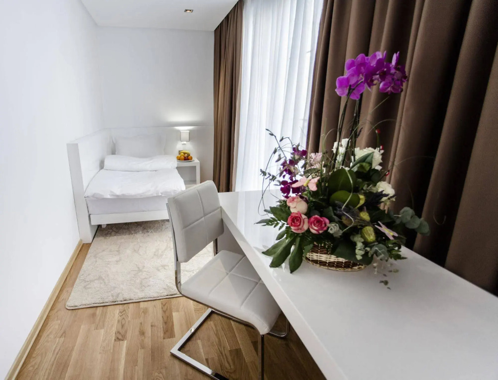 Prestige Hotel