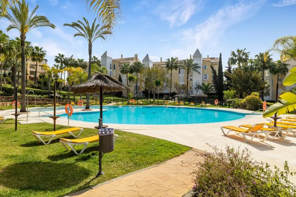Spacious 3 bedrooms apartment at LAS BRISAS