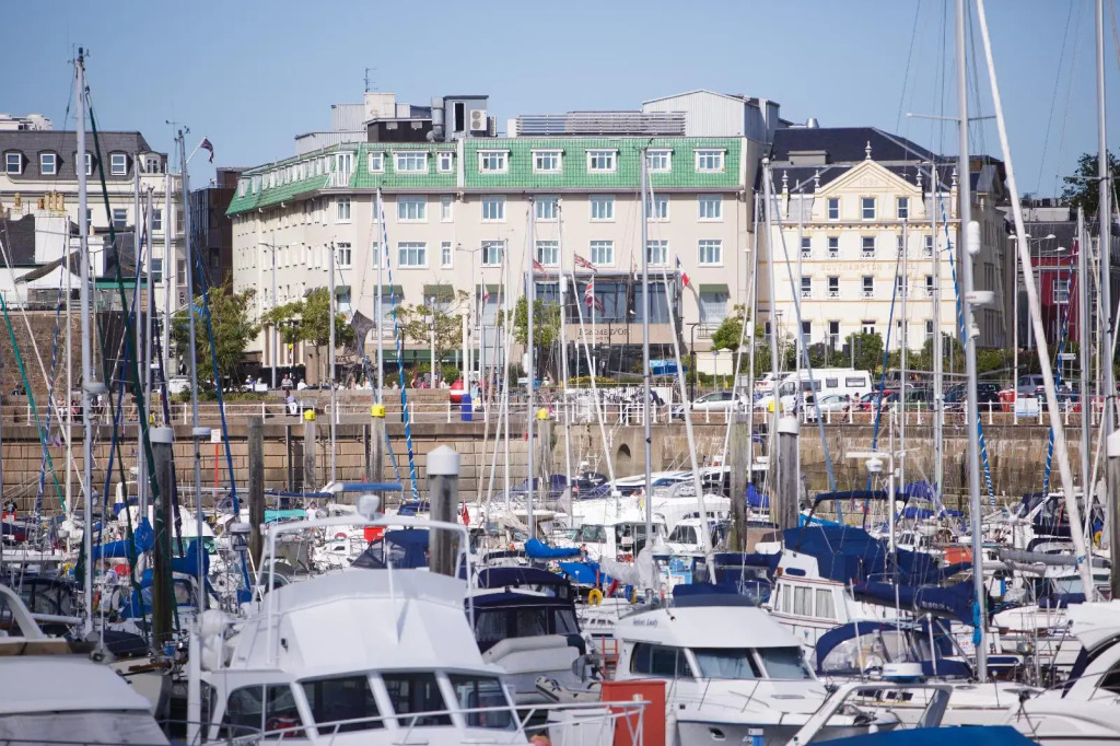Pomme dOr Hotel