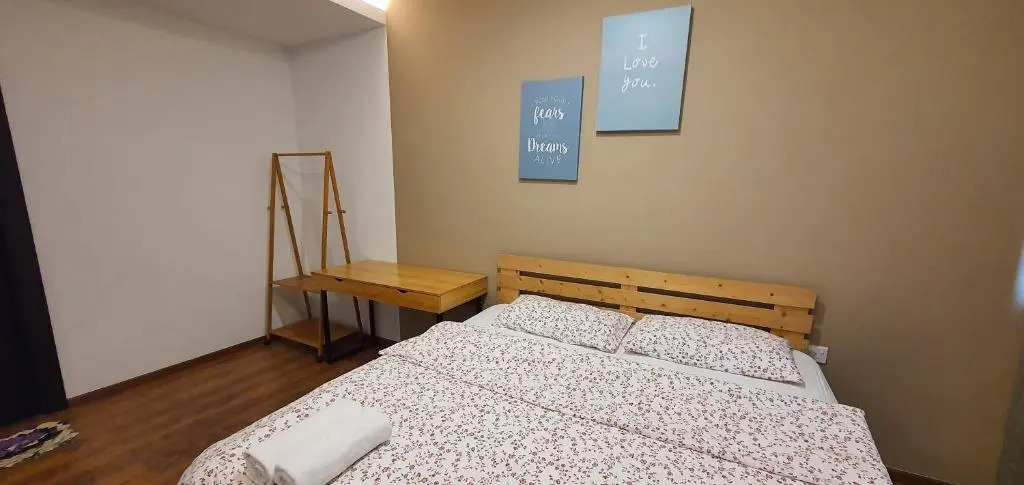 Lovely Vivacity Jazz suite 2 Cozy Condo 2 Card LV7