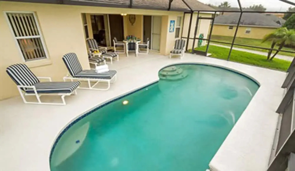 This is a Wonderful 4 Bedroom Vacation House to Stay in Wail in Davenport