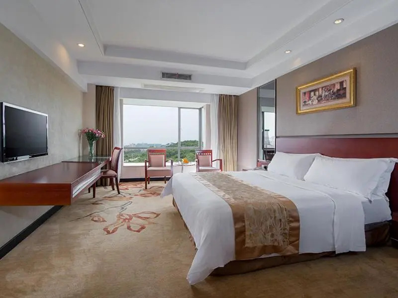 Vienna Hotel Dongguan Houjie Avenue