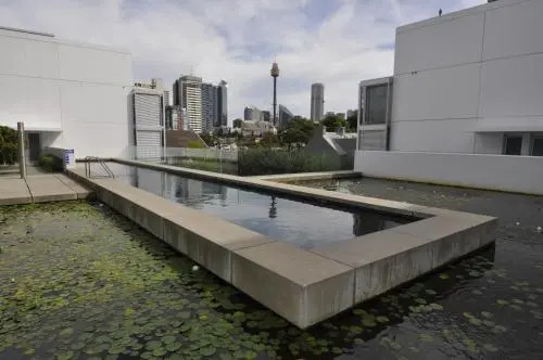 Darlinghurst Self-Contained Modern One-Bedroom Apartment (313 BUR)
