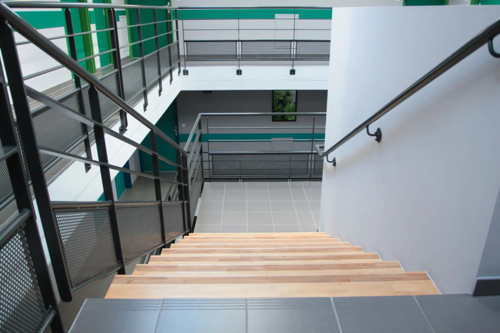 KOSY AppartHôtels - Campus Del Sol Esplanade