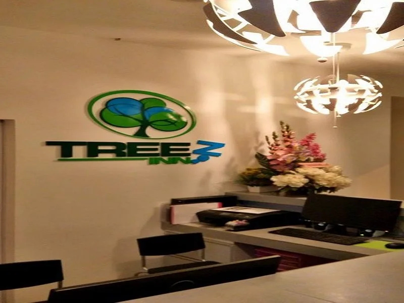 Treez Inn