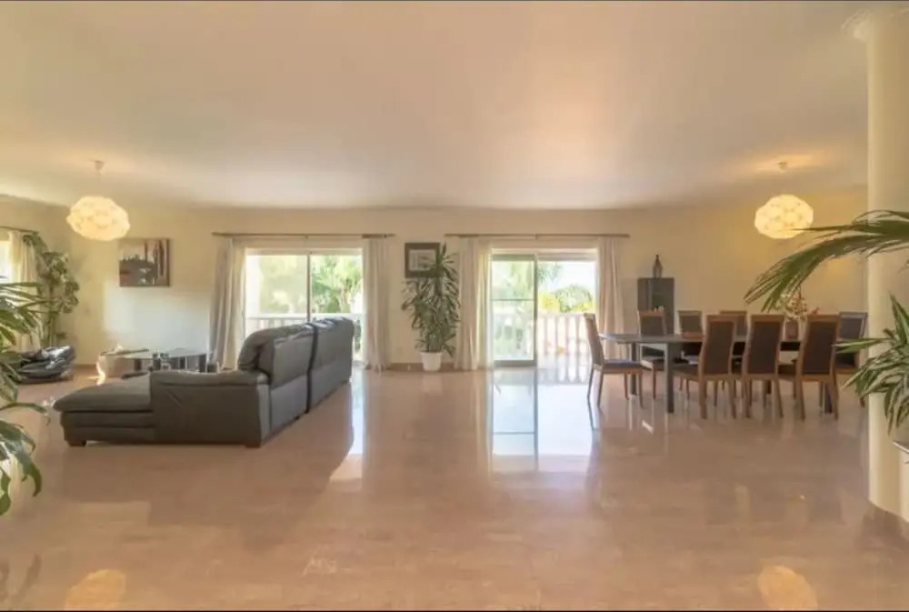 Villa - 5 Bedrooms with Pool - 107747