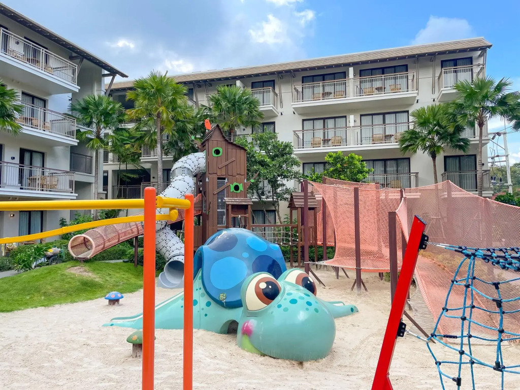 Holiday Inn Resort Samui Bophut Beach by IHG
