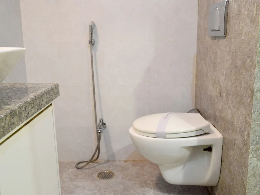 OYO 1746 Hotel RnB Select