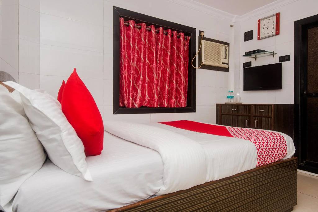 OYO 19353 Relax Guest House