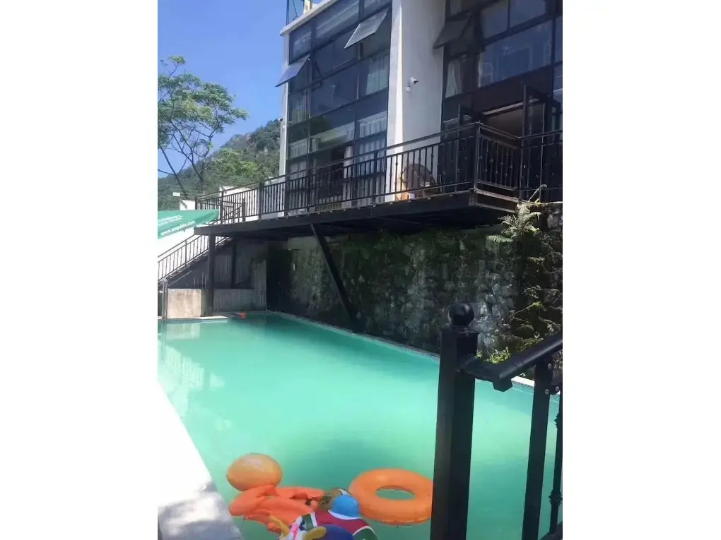 Huating Villa