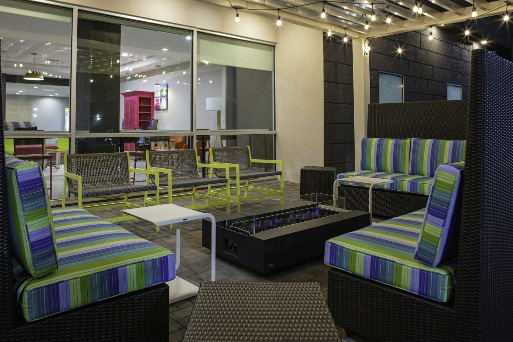 Home2 Suites By Hilton Baton Rouge Citiplace
