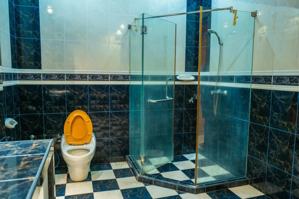 MK Homestay Wakaf Che Yeh with bathtub - Max 14 Pax