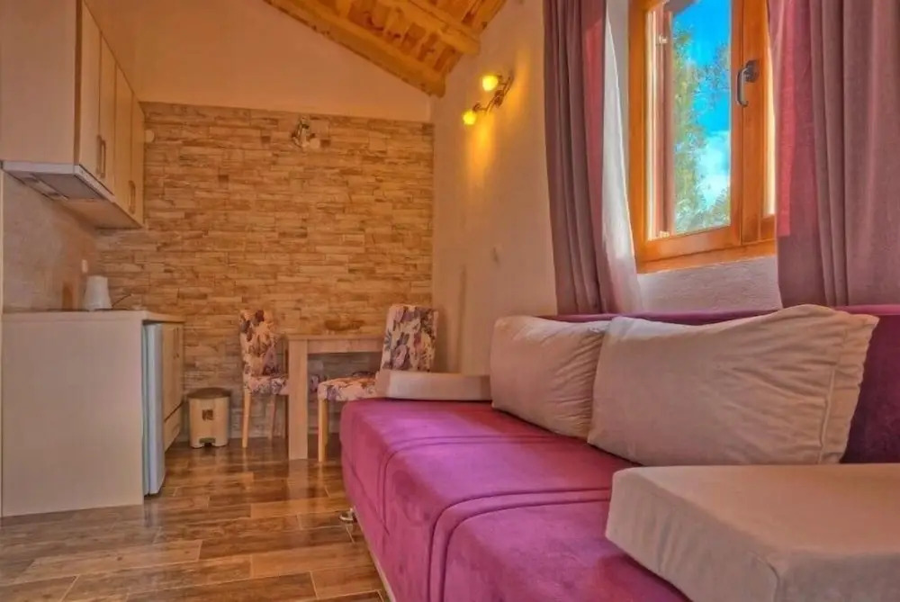 Harmonia Bungalows & Pool