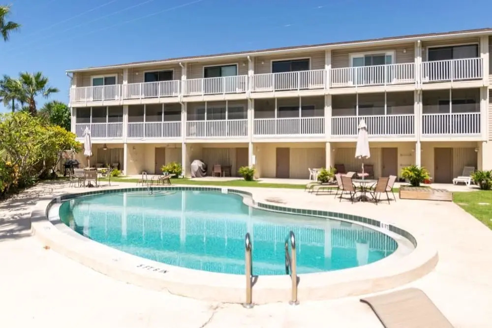 Beach Townhouses 104